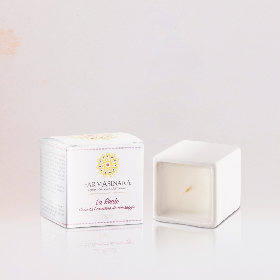 Cosmetic massage candle